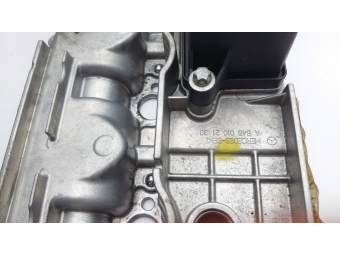 POKRYWA ZAWORÓW MERCEDES SPRINTER 2.2 CDI KPL. Z ODMĄ BOSCH A6460102130