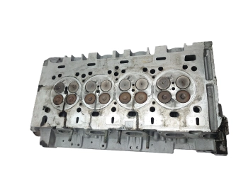 GŁOWICA CYLINDRÓW RENAULT MASTER MOVANO VIVARO 2.2 2.5 DCI 8200005876
