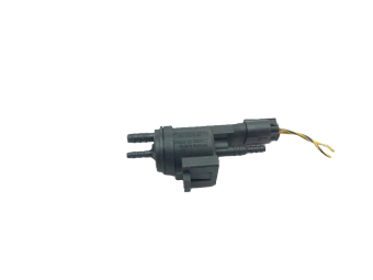 ELEKTROZAWÓR PODCIŚNIENIA MERCEDES CLA, CLK, SPRINTER, VITO 0025401497