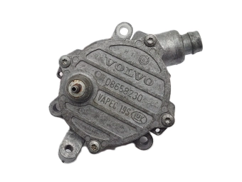 VACUM POMPA , POMPA PRÓŻNIOWA VOLVO V70 S60 S80 XC90 2.4 D5 08658230