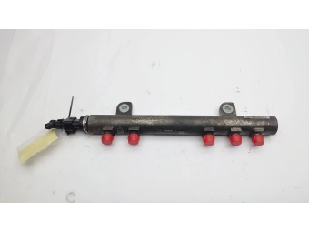 LISTWA WTRYSKOWA COMMON RAIL, CZUJNIK FIAT 1.3 OPEL CDTI 0445214141