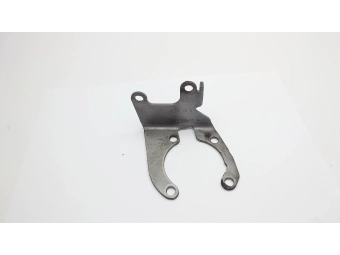 UCHWYT MOCOWANIE 364768 RENAULT TRAFIC OPEL VIVARO NISSAN PRIMASTAR 2.0 DCI