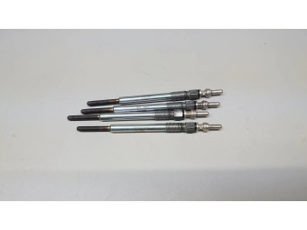 ŚWIECA ŻAROWA KOMPLET 4 SZT. NGK Y8003J FIAT, OPEL, 1.3 JTD, CDTI EU4 11V Y8003J