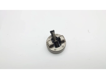 MOTYLEK, KRZYŻAK, KOWADEŁKO, NYPEL OD POMPY VACUM VOLVO 2.4 D5 V70 S60 S80