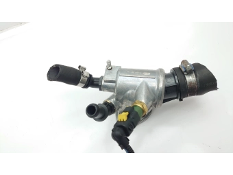 TERMOSTAT Z OBUDOWĄ PUNTO CROMA, ALFA 159 1.9 JTDM ZAFIRA VECTRA TE0044