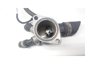 OBUDOWA TERMOSTATU FIAT JTDM, OPEL CDTI, SAAB 1.9 150KM