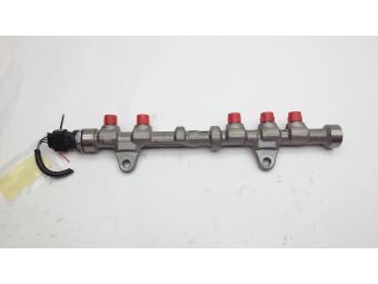 LISTWA WTRYSKOWA COMMON RAIL + CZUJNIK FIAT 1.3 MultiJet OPEL 1.3 0445214222