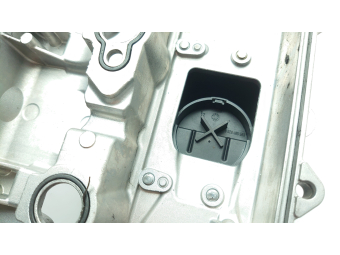 POKRYWA ZAWORÓW MERCEDES SPRINTER 2.2 CDI KPL. Z ODMĄ BOSCH A6460102130