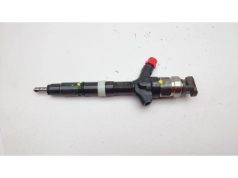 WTRYSKIWACZ DENSO 23670-0G010 TOYOTA AVENSIS 2.0 D-4D, COROLLA 2.0 D4D TEST