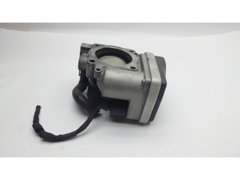 PRZEPUSTNICA KLAPA GASZĄCA AUDI A3 SEAT SKODA VW PASSAT 2.0 FSI 06F133062