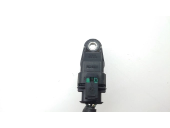 CZUJNIK POŁOŻENIA WAŁKA VOLVO S80 V70 S60 XC90 2.4 D5 8631533