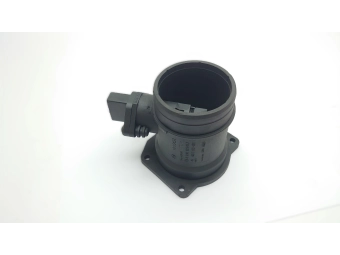 PRZEPŁYWOMIERZ BOSCH 0280218013 AUDI A4, A6, VW PASSAT B5 1.8