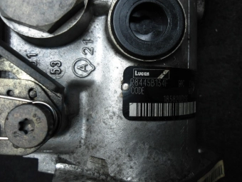 POMPA WTRYSKOWA PEUGEOT 1.9D DW8 97-00 LUCAS R8445B134F