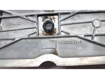 POKRYWA ZAWORÓW RENAULT TRAFIC 1.9 DCI, VIVARO 1.9 CDTI PRIMAST 8200303546