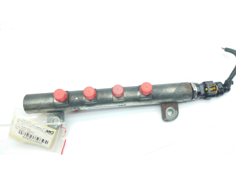 LISTWA WTRYSKOWA COMMON RAIL, CZUJNIK FIAT 1.9 JTD OPEL 1.9 CDTI 0445214058