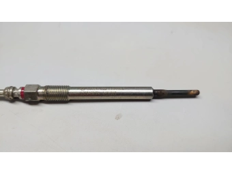 ŚWIECA ŻAROWA BOSCH FIAT 1.3 MULTIJET, OPEL CDTI, EU5 4.4V 0250403014