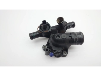 TERMOSTAT Z OBUDOWĄ TRAFIC VIVARO PRIMASTAR 2.0 DCI, 2.0 CDTI 8200907243
