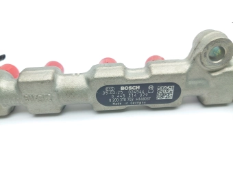 LISTWA WTRYSKOWA + CZUJNIK MASTER MOVANO 2.5 DCI 0445214079
