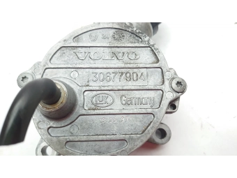 VACUM POMPA , POMPA PRÓŻNIOWA VOLVO V70 S60 S80 XC90 2.4 D5