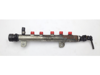 LISTWA WTRYSKOWA COMMON RAIL CZUJNIK FIAT 1.9 JTD OPEL 1.9 CDTI 0445214056