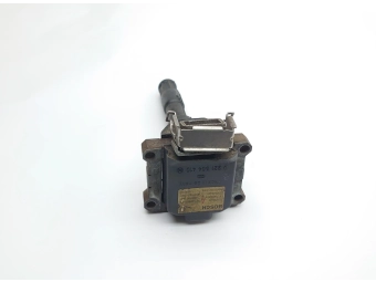 CEWKA ZAPŁONOWA BOSCH BMW E36 E34 E32 E38 E31 140-286 KM 0221504410