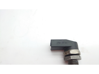CZUJNIK CIŚNIENIA PALIWA BOSCH BMW M47 E87 E64 E90 E46 E83 E60 0281002497