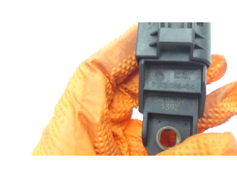 CZUJNIK WAŁKA ROZRZĄDU BMW E60, E63, E65, E70, E83, E87, E90, E92 7792256