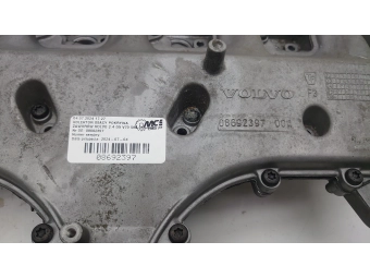 KOLEKTOR SSĄCY POKRYWA ZAWORÓW VOLVO 2.4 D5 V70 S80 S60 XC90