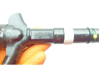 WTRYSKIWACZ DENSO 23670-0G010 TOYOTA AVENSIS 2.0 D-4D, COROLLA 2.0 D4D TEST