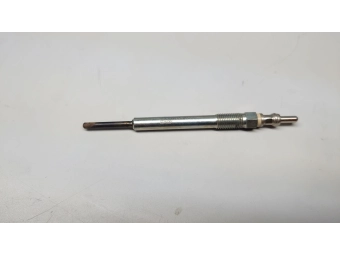 ŚWIECA ŻAROWA OEM FIAT NGK 1.3 MULTIJET FIAT, OPEL CDTI, EU5 4.3V 55210051
