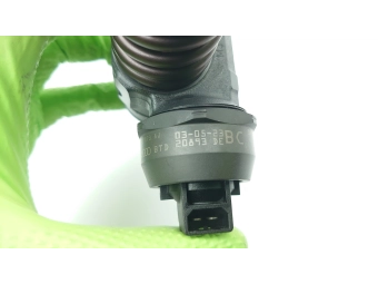 POMPOWTRYSKIWACZ 1.9 TDI 038130073AJ