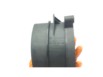 PRZEPŁYWOMIERZ BOSCH 0928400468 BMW E39 525D 530D 2.5 3.0D E38 730D 7787076